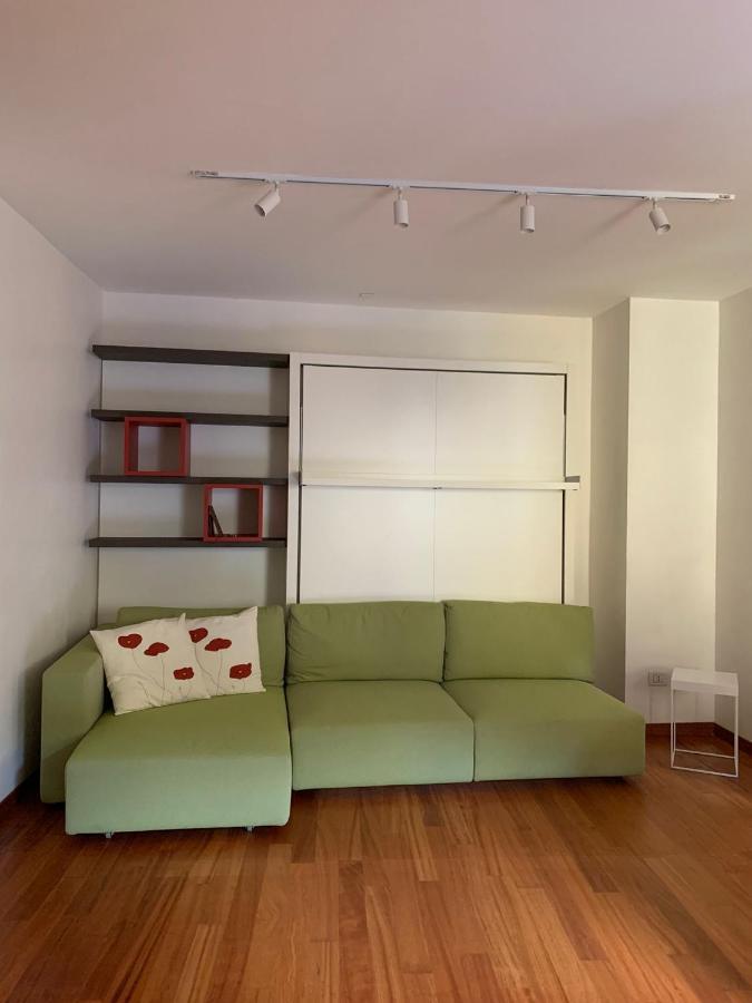 La Casa Alle Colonne - Navigliapartments Milan Exterior photo